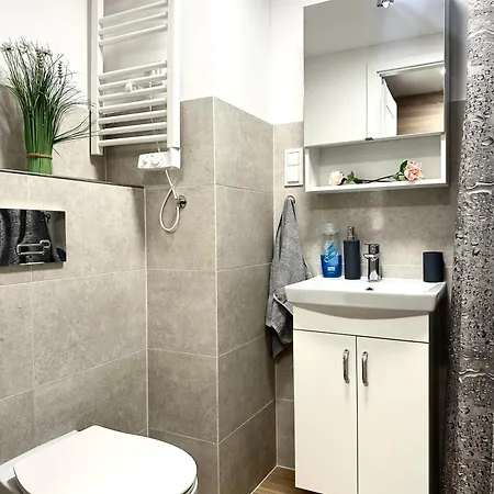 Appartement Zarembowicza 52 - Self Check-in 20h - Lift