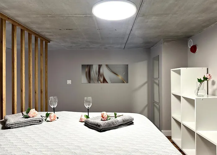 Zarembowicza 52 - Self Check-in 20h - Lift Apartmán