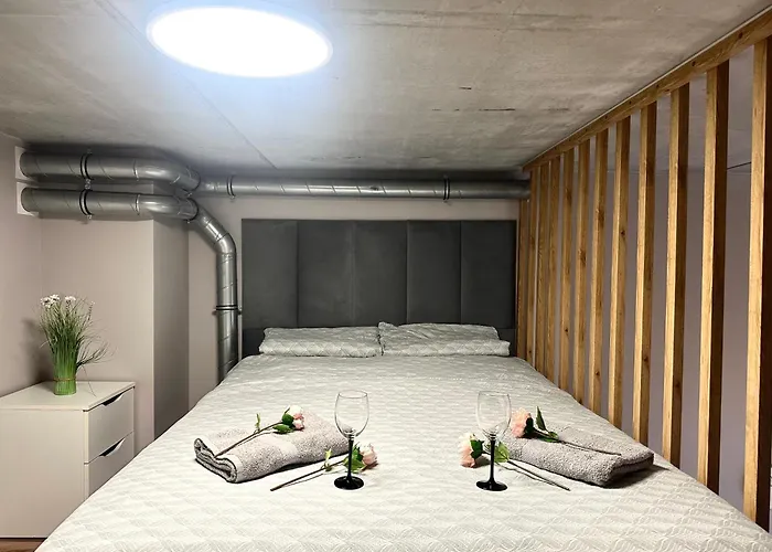 Zarembowicza 52 - Self Check-in 20h - Lift Apartmán Vratislav