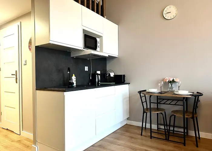 Zarembowicza 52 - Self Check-in 20h - Lift * Vratislav