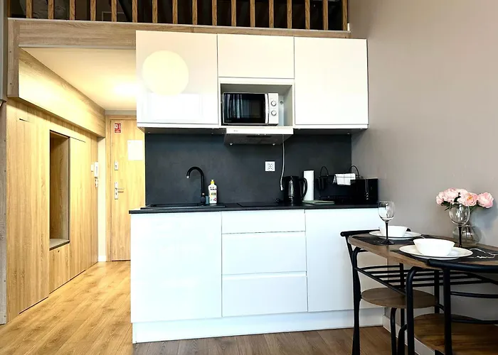 Zarembowicza 52 - Self Check-in 20h - Lift Apartmán