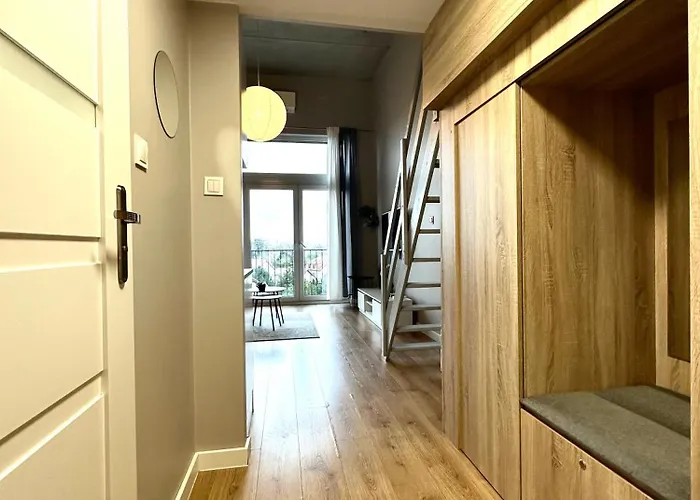 Zarembowicza 52 - Self Check-in 20h - Lift Apartmán *